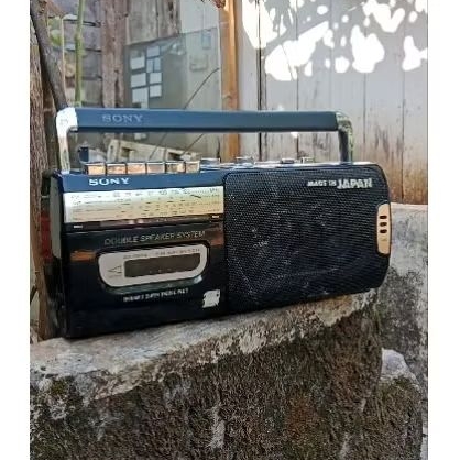 Radio jadul sony