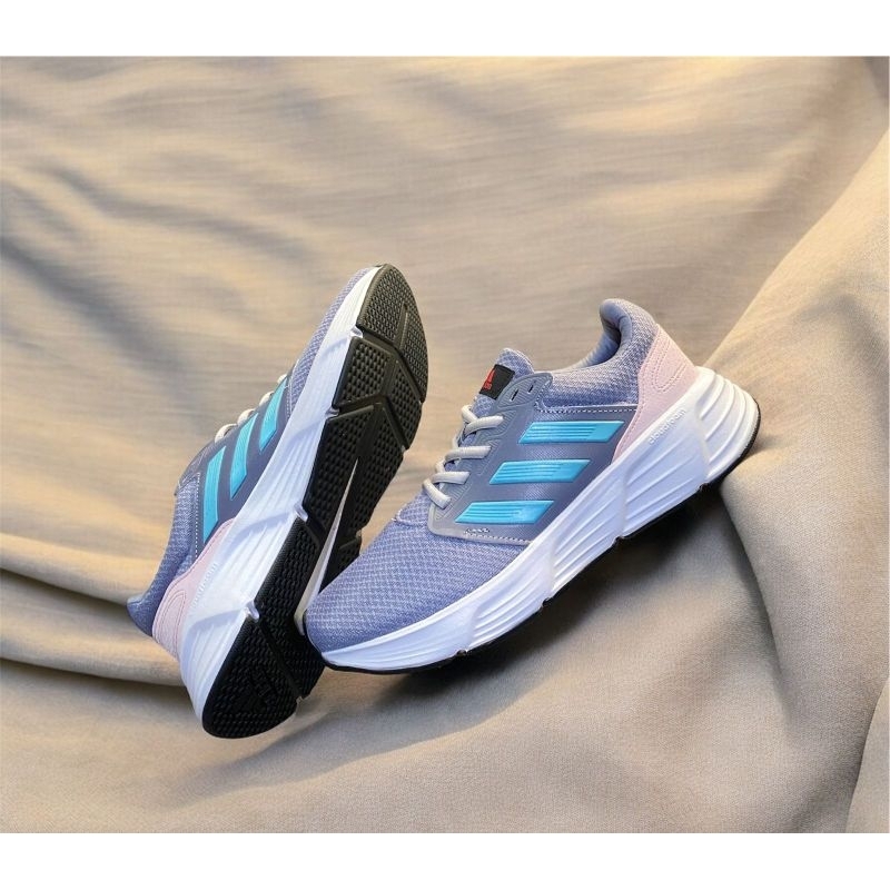 SEPATU RUNING