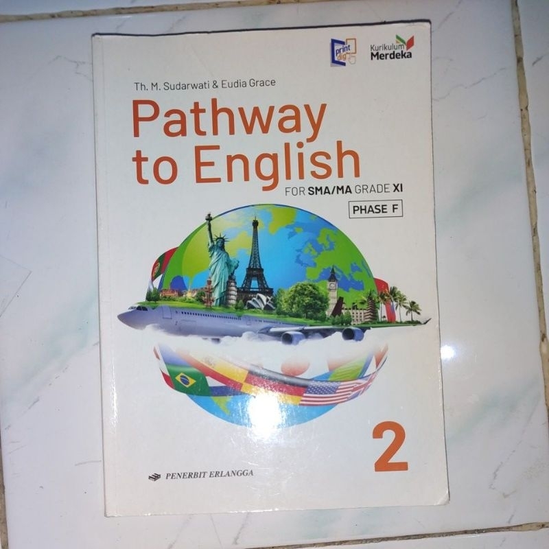 PATHWAY TO ENGLISH KELAS 11 KURIKULUM MERDEKA PENERBIT ERLANGGA ORIGINAL
