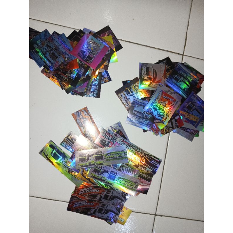 

STIKER BUS MANIA HOLOGRAM isi 54pcs