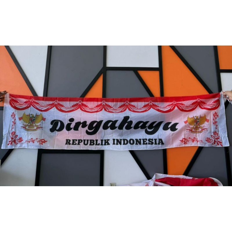 

BENDERA & UMBUL PERNAK-PERNIK AGUSTUSAN