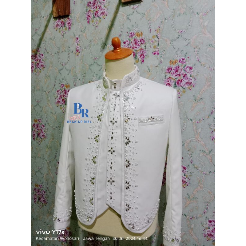 beskap pengantin model jawa payet ful... mgb/jepang + permata  bahan wool glossy
