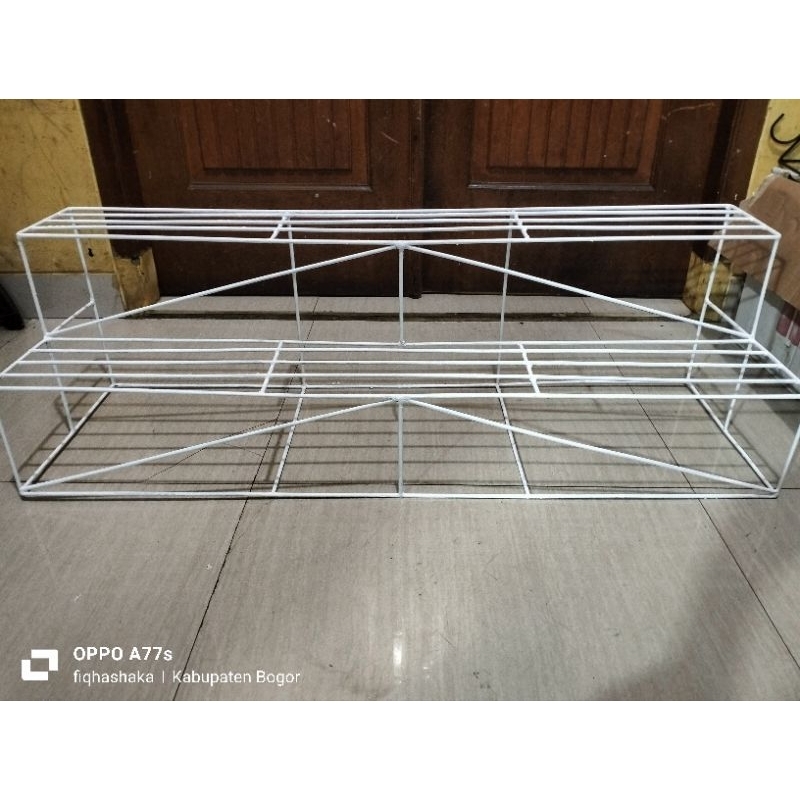 PANJANG 1 meter /RAK BUNGA BESI/TATAKAN POT MURAH/Sgot.new