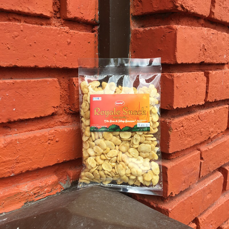 

Royale Snack - Kacang Bogor