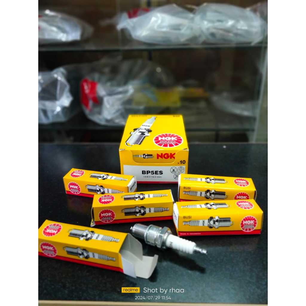 Ngk Busi Bp5Es Kuning Untuk Mobil Karko, St100 Katana Caribian Carry 10