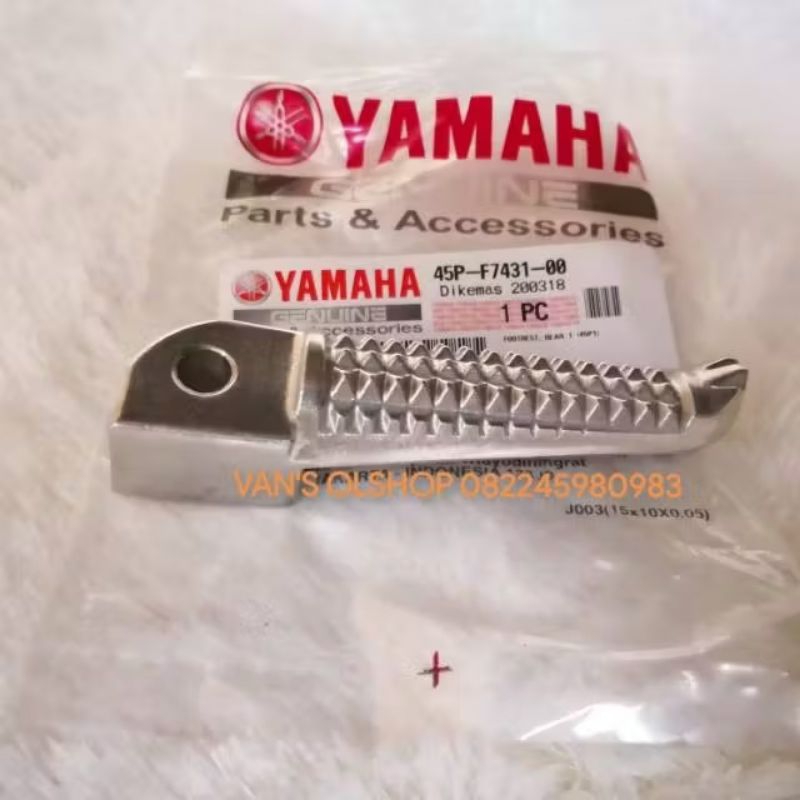 Footstep Belakang R15 (SEBELAH) Original Yamaha Genuine Part