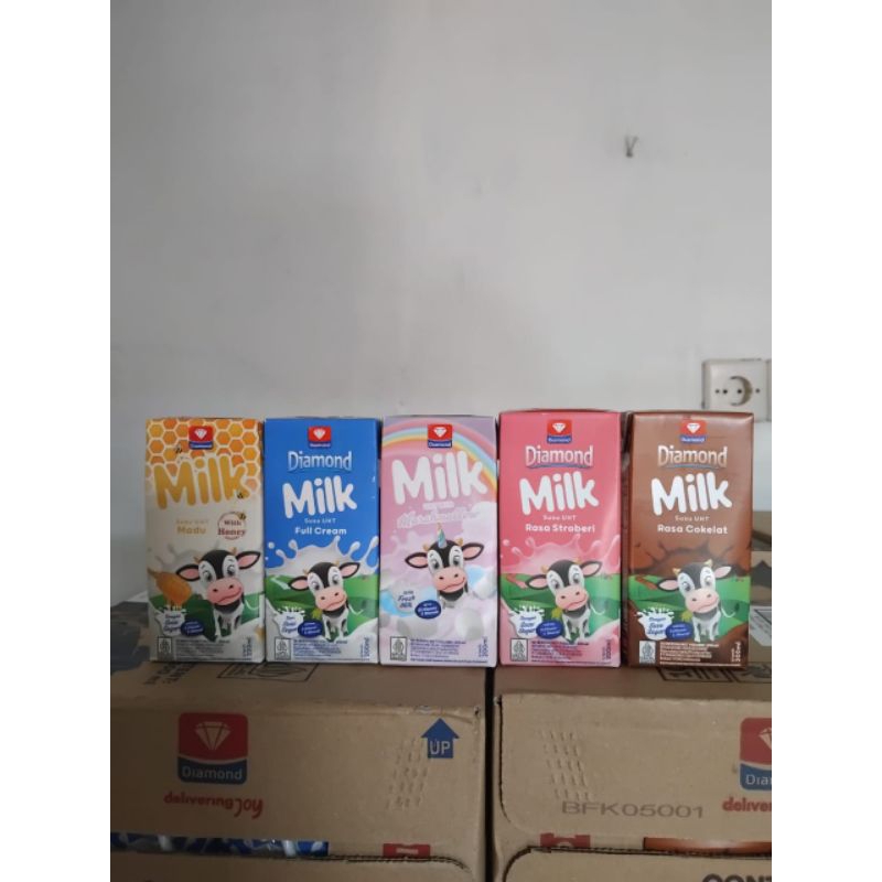 

Susu diamond 200ml ( satuan)
