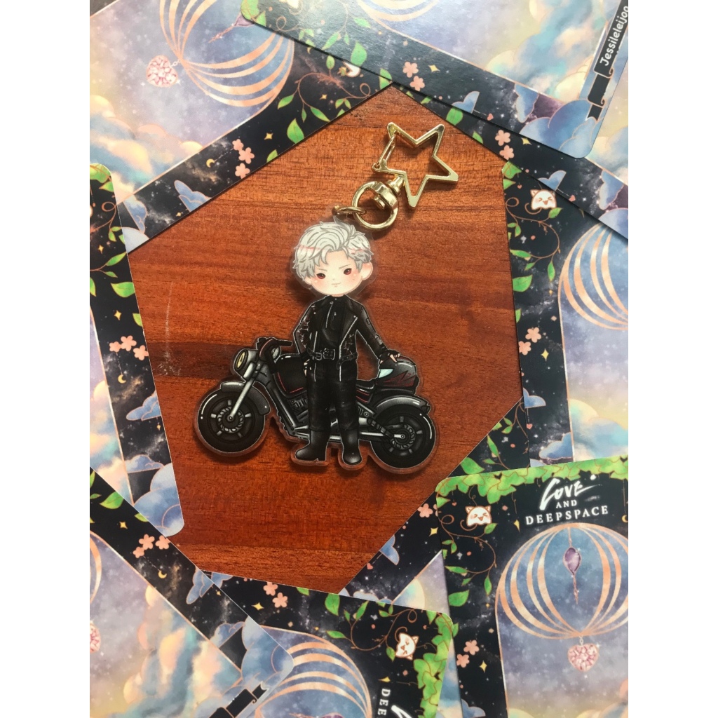 [DEFECT] keychain Sylus Zayne - Love and Deepspace - Aalto Wuthering Waves - Fanmerch JessiLeleijoo