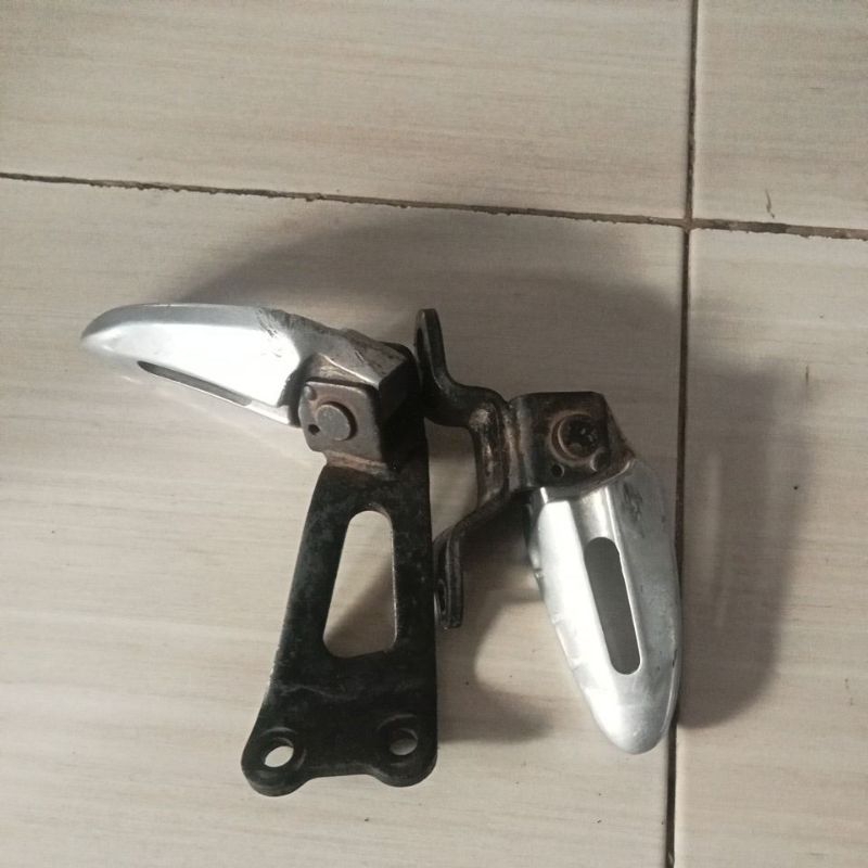 step pijakan kaki yamaha mio soul lama original copotan motor