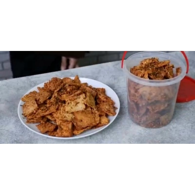 

KERIPIK TEMPE | KRIPIK TEMPE PEDAS DAUN JERUK | KRIPIK TEMPE