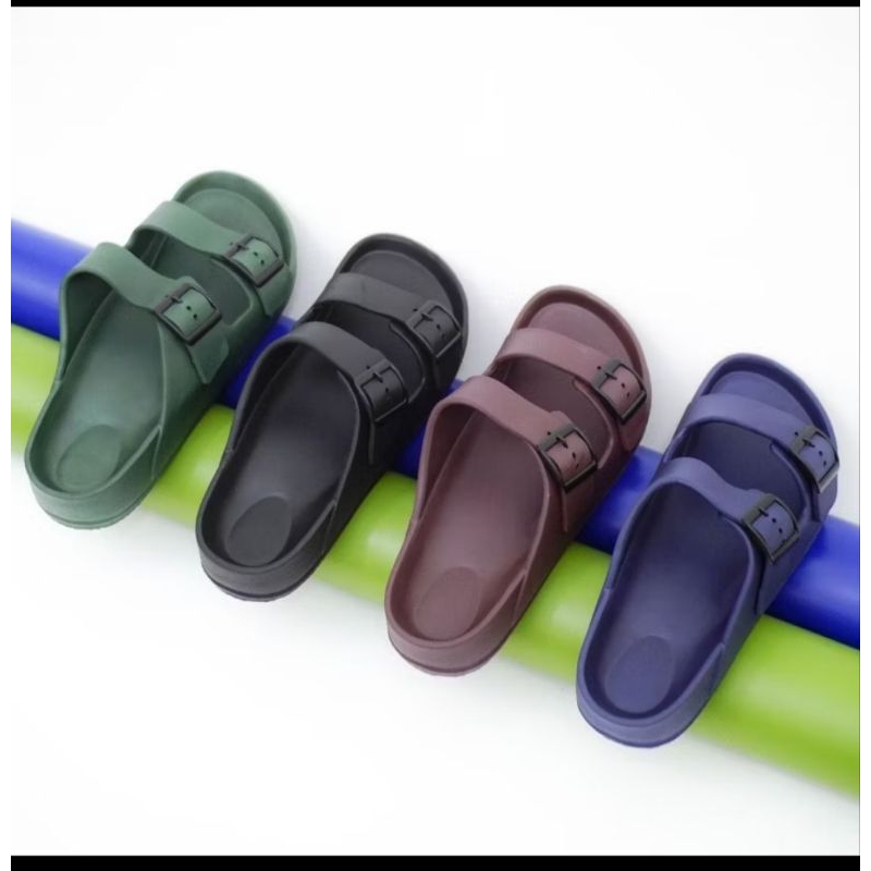 Sandal jelly pria