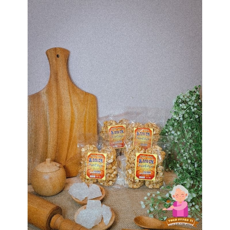 

Enting-enting Kacang & Kacang Wijen Enak, Manisnya pas, dan murah