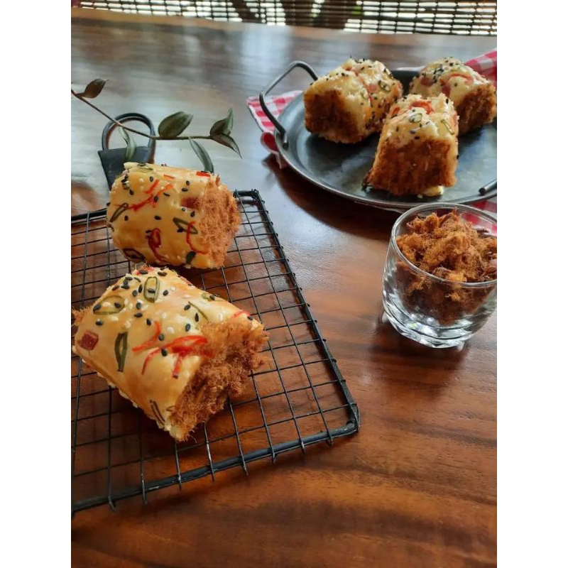 

BEST SELLER!! roti abon/flos rol. 1 box isi 10 pcs