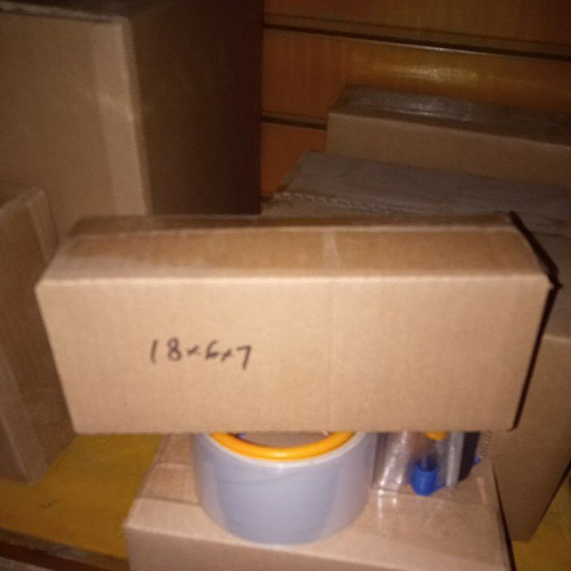 

Kardus packing ukuran 18×6×7cm