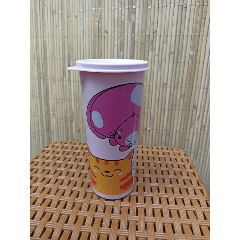 CAT TUMBLER TUTUP DATAR TUPPERWARE/BOTOL
