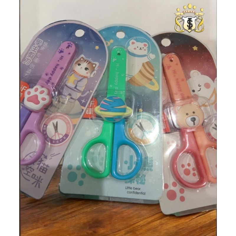 

Gunting Karakter / Gunting Anak
