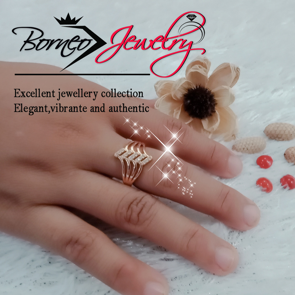 BJ-A28 Cincin Titanium Wanita Emas imitasi Tidak mudah luntur anti karat