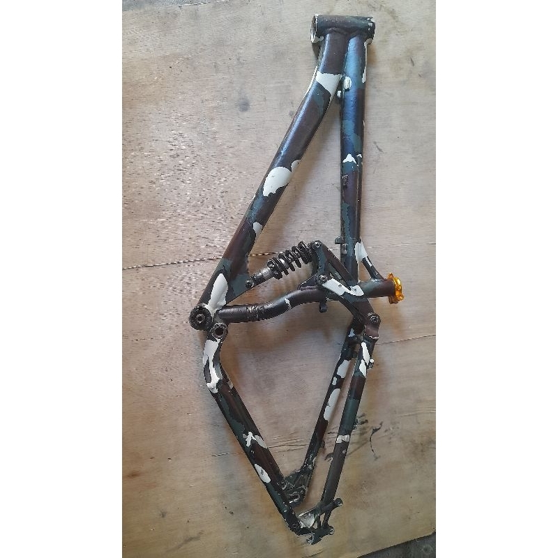 frame united miami fx77