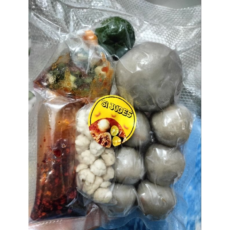 

Bakso Aci ayam suir JUDES ( juara pedes)