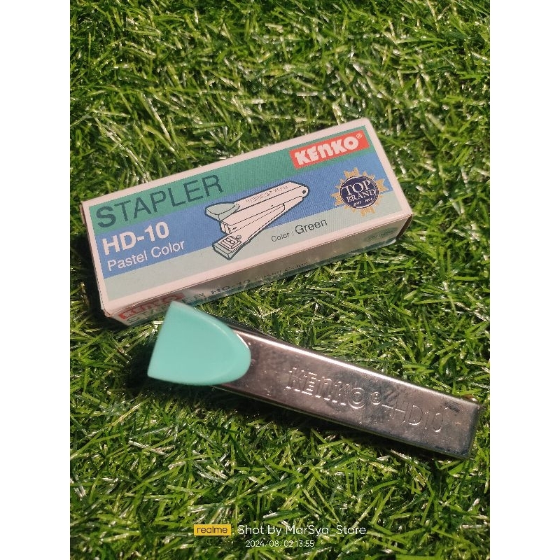 

Stapler / Staples