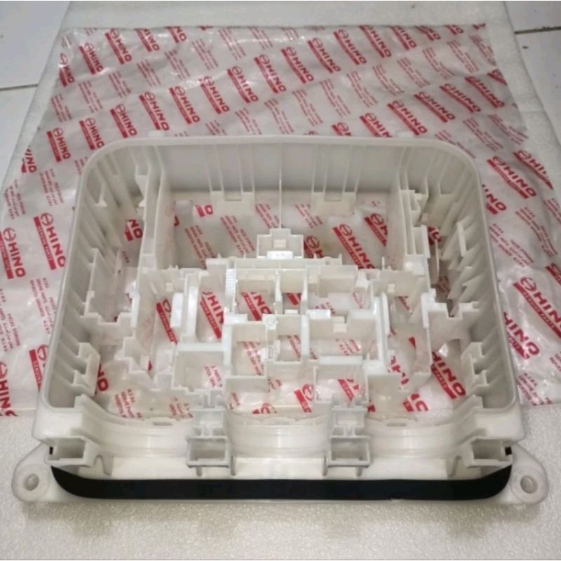 KOTAK SIKRING HINO 500-RUMAH BOX SIKRING HINO 500 ORIGINAL