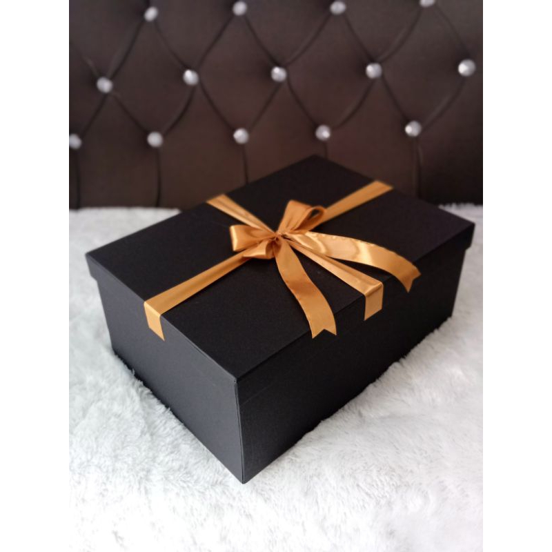 

kotak kado 35x25x15 besar berpita