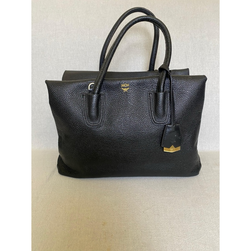 TAS MCM* MILLA MEDIUM PRELOVED BAG BRANDED