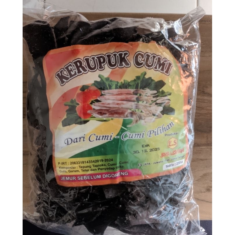 

KERUPUK KRUPUK CUMI MENTAH KHAS JUWANA 250gr