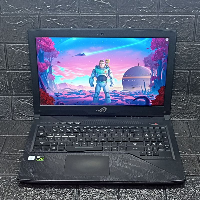 Laptop Gaming Asus ROG Strix Intel Core I7-8750H 16/256GB GTX 1050 Ti