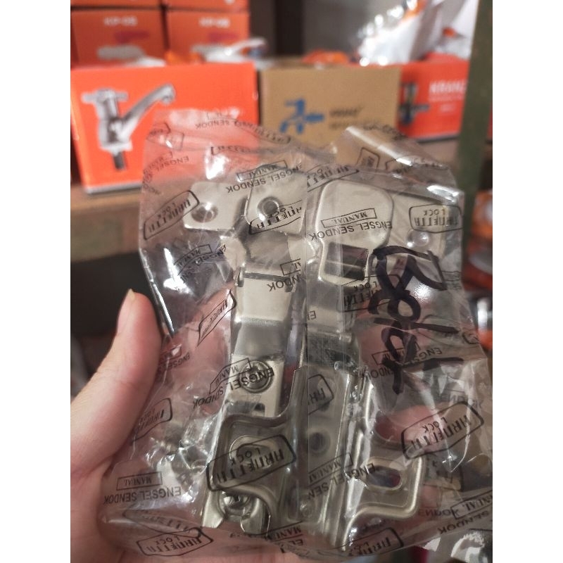 engsel sendok lemari arnetta lock stainless steel