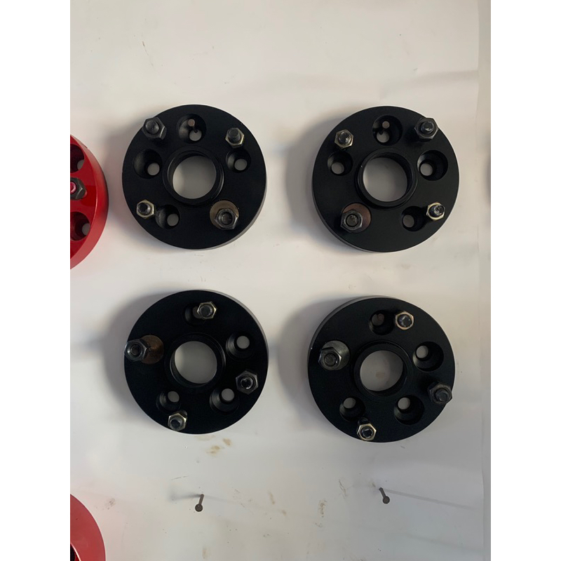 Adaptor velg mobil 5x114,3 ke 4x100 Tebal 2 cm