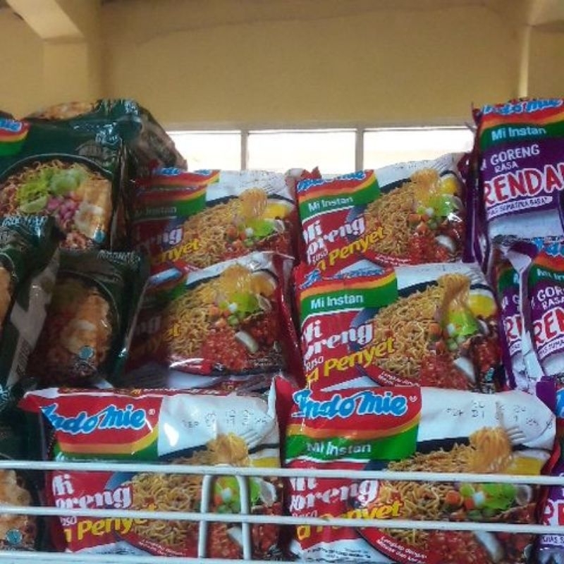 

indomie goreng rasa iga penyet