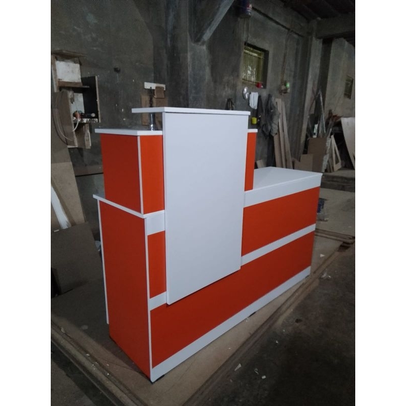 MEJA KASIR TOKO MEJA KASIR LAUNDRY MEJA RESEPSIONIS MINIMALIS BENTUK LURUS UNDAK KEPALA