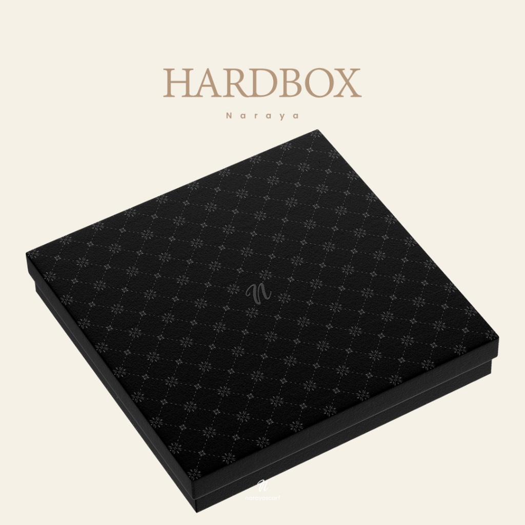 Naraya Scarf Hard Box Black