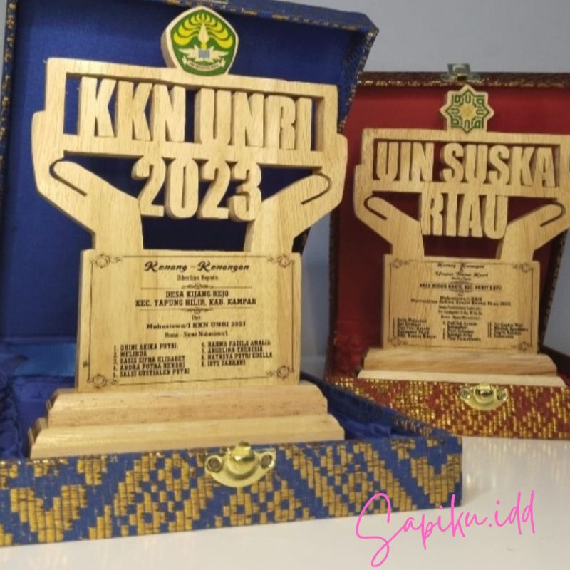 Plakat Kayu Ukir/Plakat custom/Plakat kayu Custom/Kenang-kenangan murah /Kenang-kenangan kkn