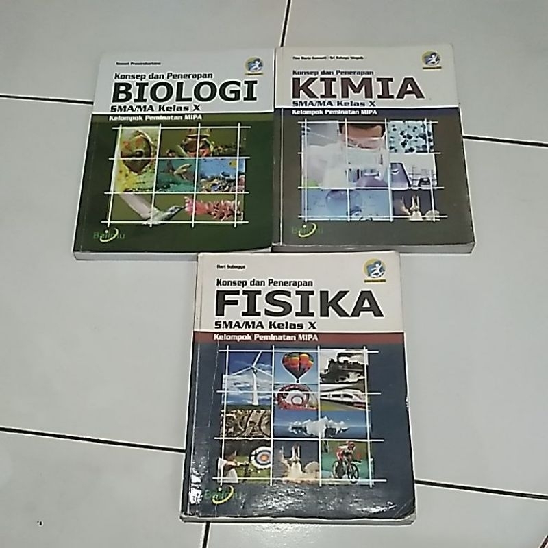 buku pelajaran konsep dan penerapan fisika // kimia // biologi kelompok peminatan mipa kelas 1/2/3 s