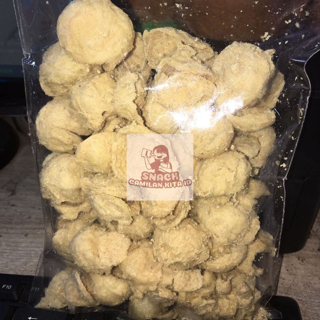 

KERIPIK KULIT TAHU 160GR / TAHU / TAHU WALIK ORIGINAL GURIH