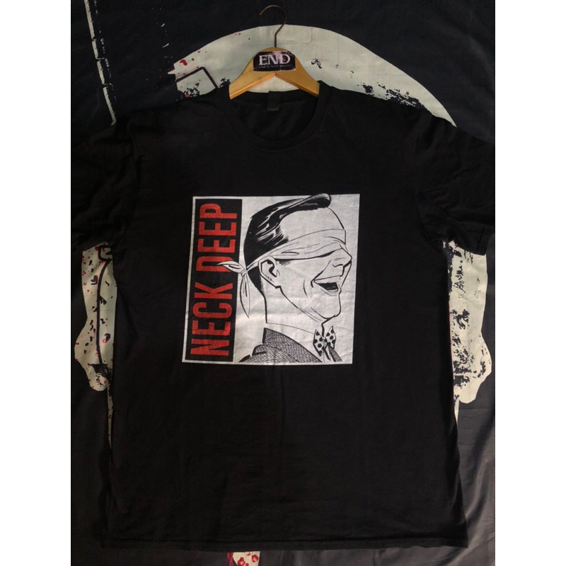 OFFICIAL BAND MERCH NECK DEEP ( don’t wait )