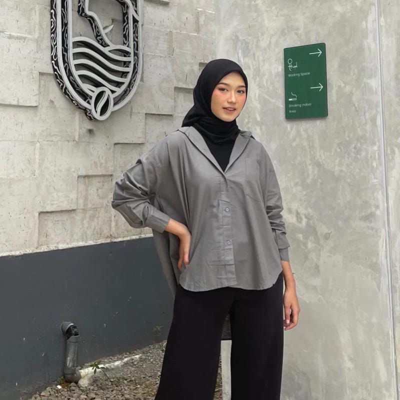 Hana shirt kemeja wanita kancing belakang