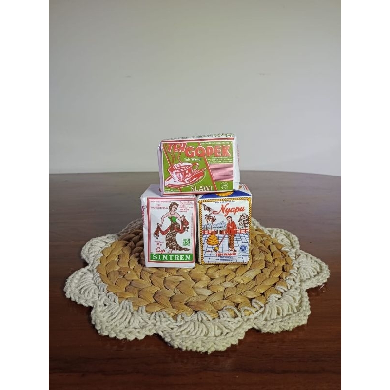 

TEH RACIK LEGENDARIS 1 PAKET GOPEK NYAPU SINTREN ISI 3 PCS MURAH