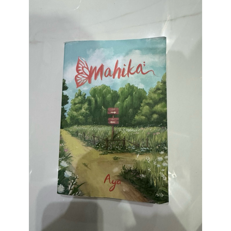 Preloved novel "Mahika"