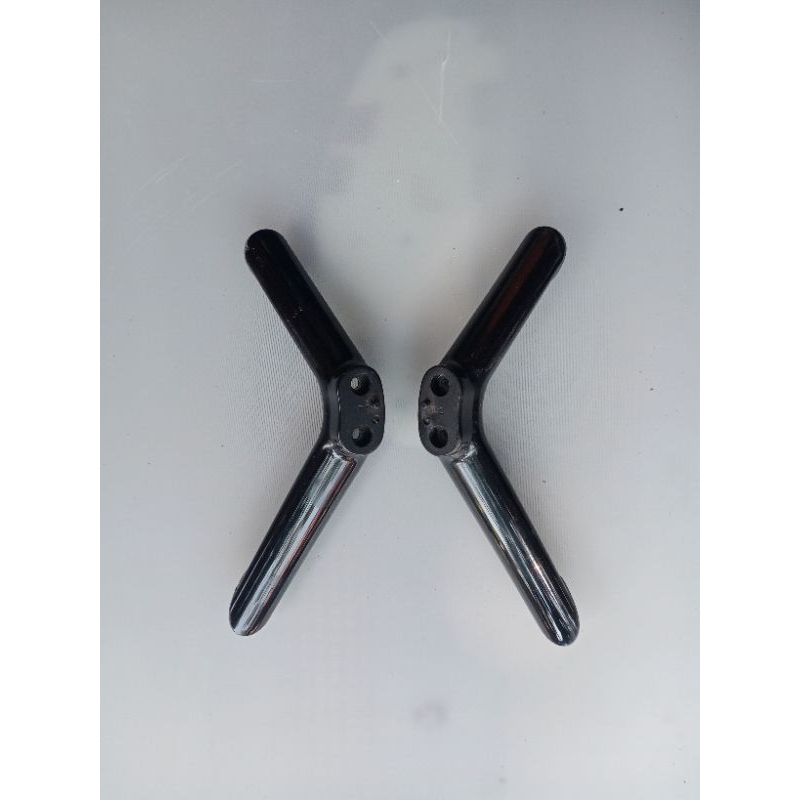 Stand Kaki Tv TCL 24D3000A .24D3000