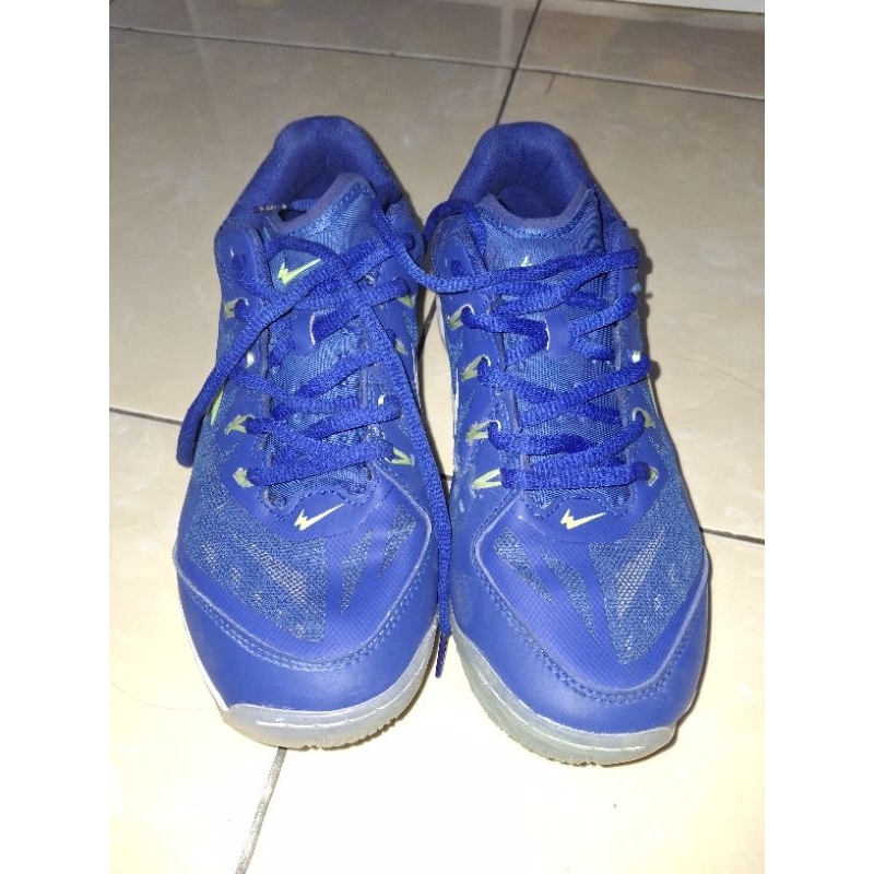 Sepatu Badminton Eagle PNR Superblast size 41