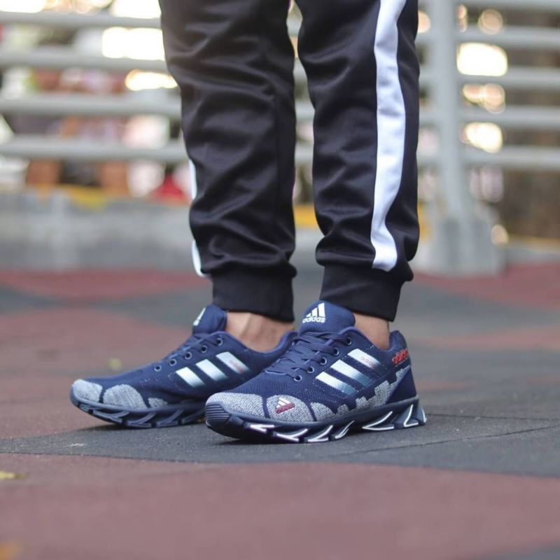 SEPATU SNEAKERS PRIA ADIDAS / SEPATU PRIA ADIDAS RUNNING / SEPATU OLAHRAGA / SEPATU LARI ADIDAS IMPO