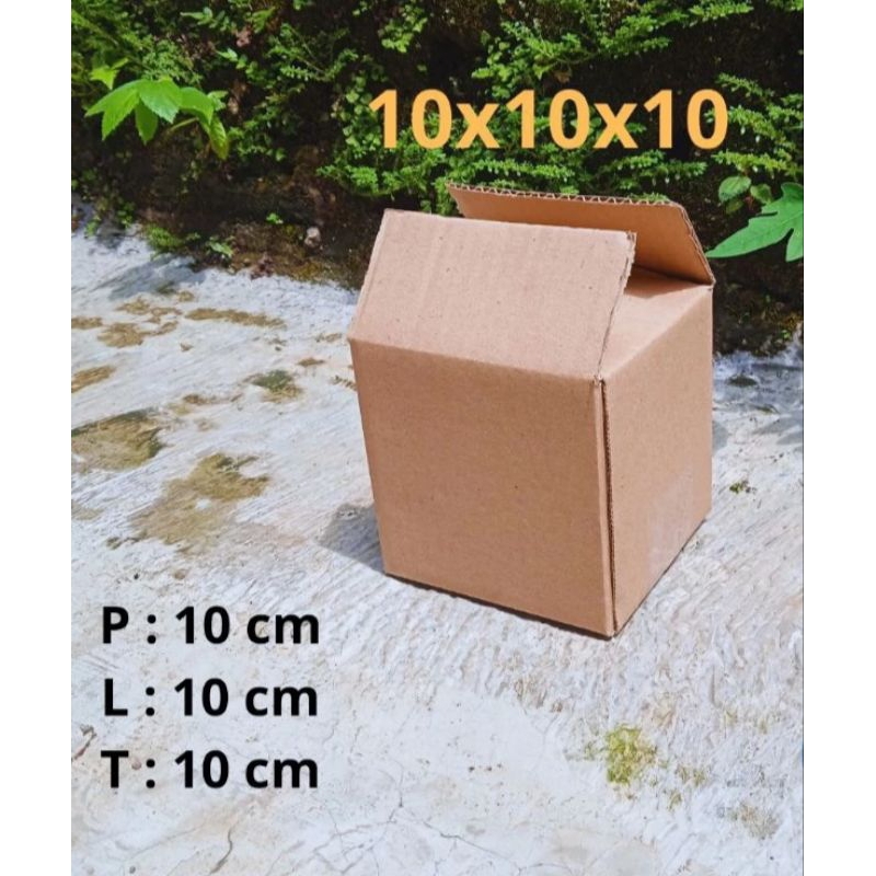 

Kardus Packing kotak Box Murah Ukuran 10x10 x10 cm