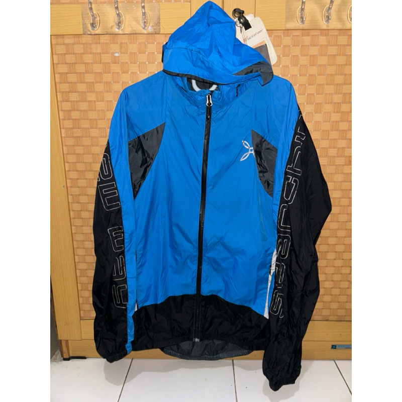 THRIFT JAKET RUNNING OUTDOOR MONTURA GORETEX BIRU