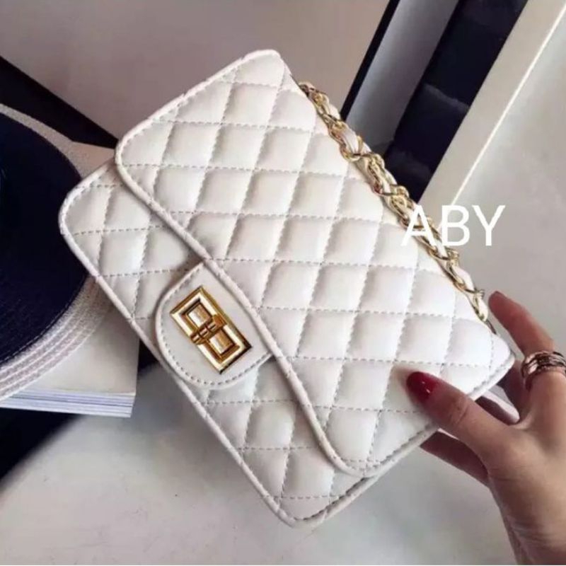 WGN - Tas Selempang Wanita Viona