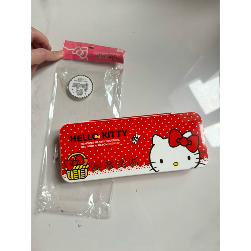 

Sanrio Korea Hello Kitty Pencil Case Tempat Kotak Pensil Merah NEW