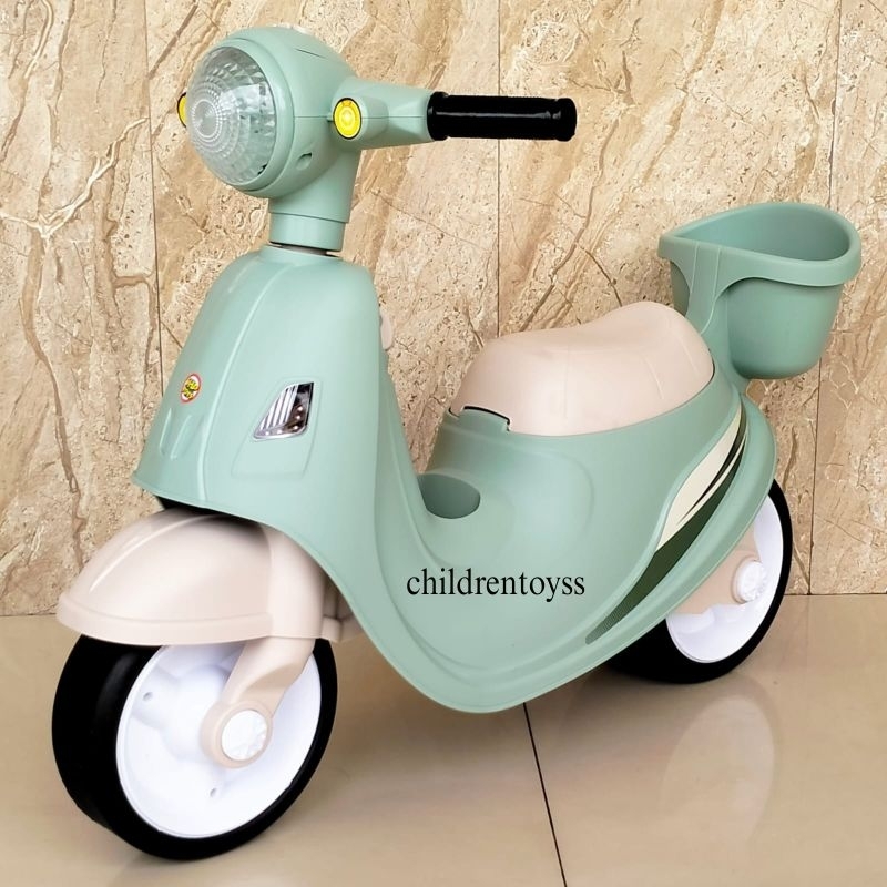 Mainan Vespa Anak / Mainan Sepeda Balance Bike Vespa Vylo SHP / Mainan Vespa Anak