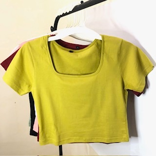 CROP KERAH KOTAK BAHAN COTTON COMBED 24S TERLARIS